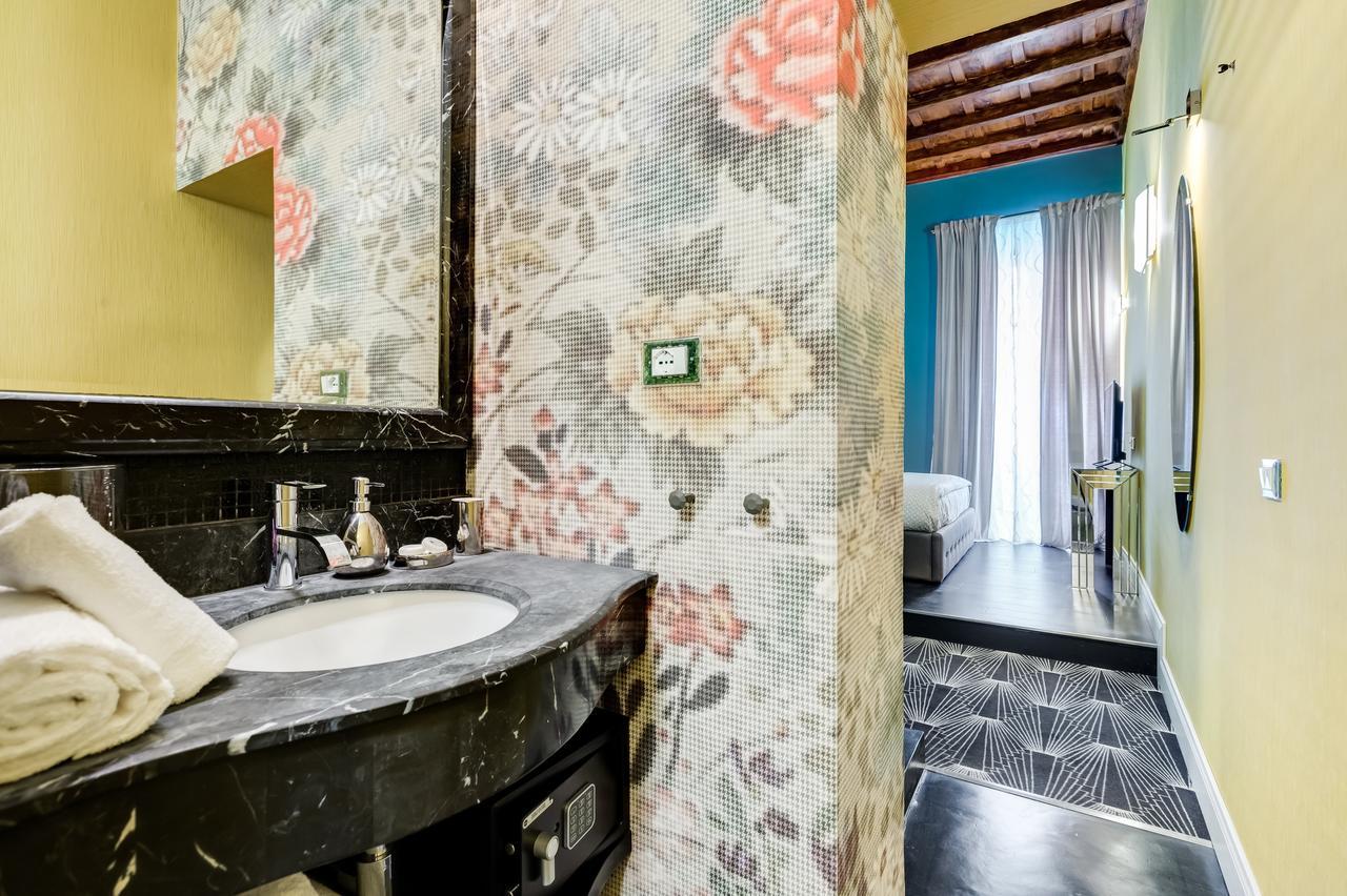The French Suites By Oneup Hospitality Roma Dış mekan fotoğraf